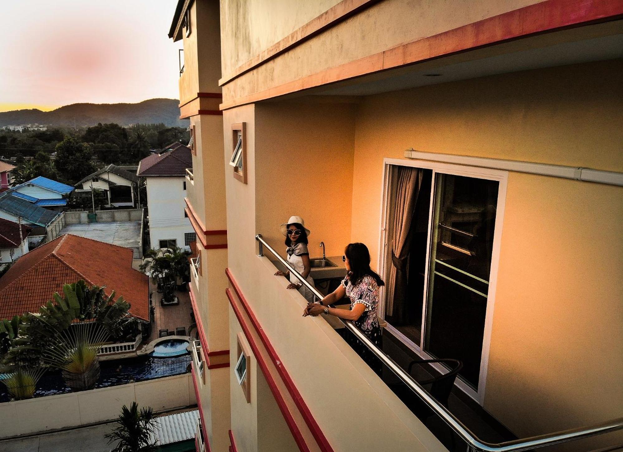 Sky Villa Hua Hin Guesthouse - Adults-Only 外观 照片