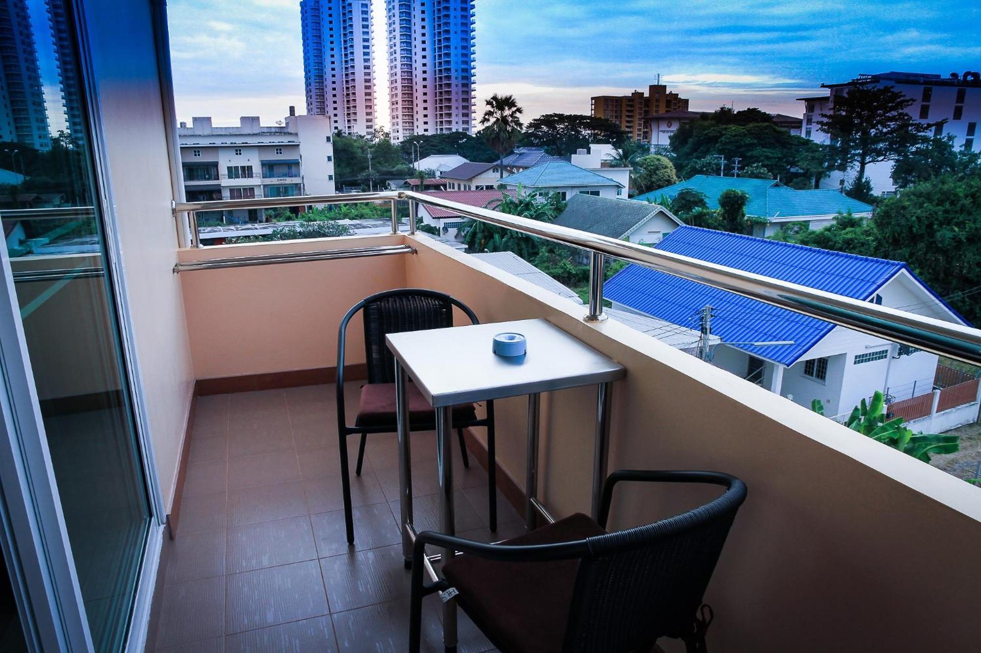 Sky Villa Hua Hin Guesthouse - Adults-Only 外观 照片